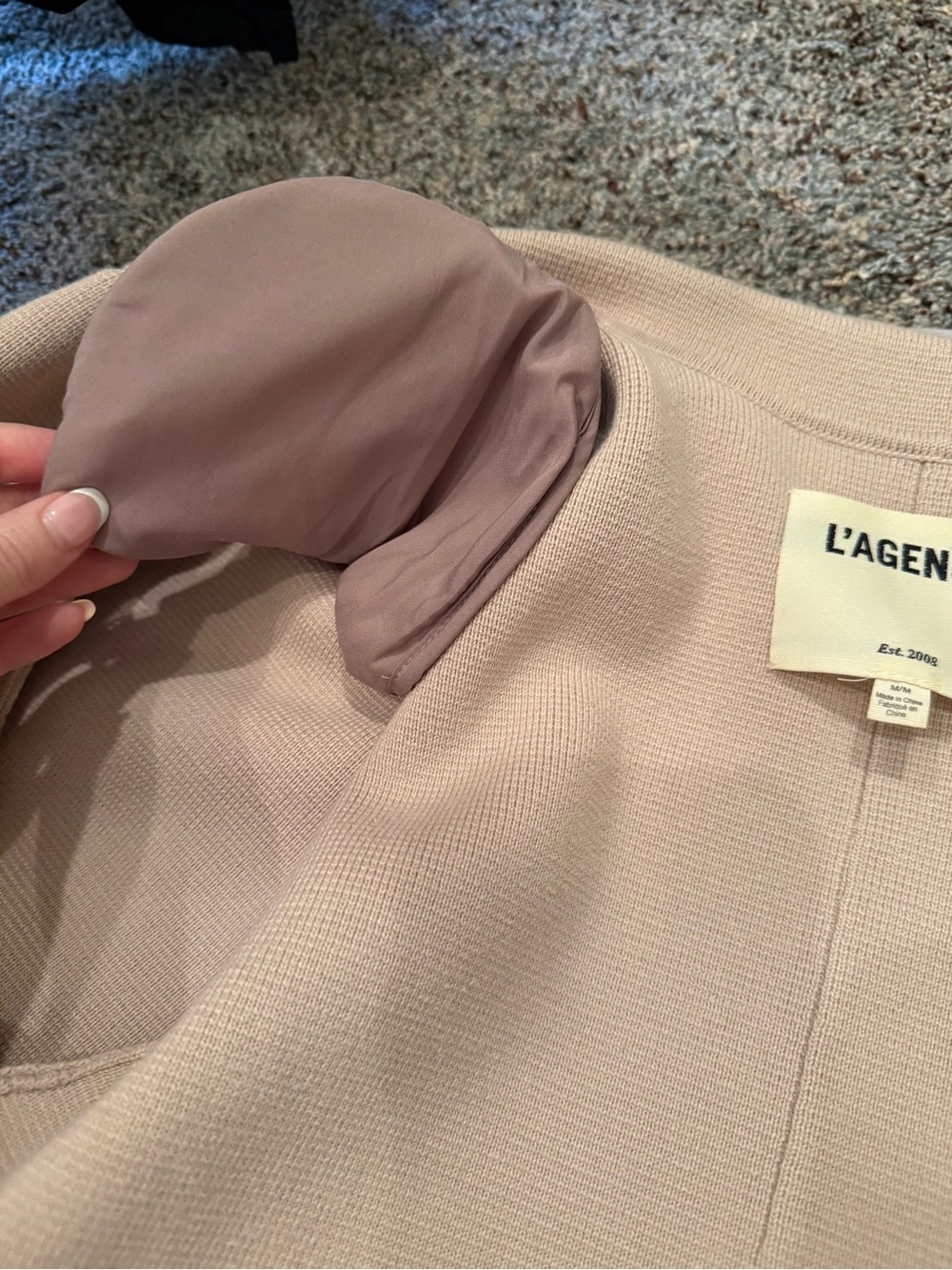 L’AGENCE Eileen Knit Double-Breasted Boyfriend Knit Blazer Blush Pink M $525 - Picture 14 of 15